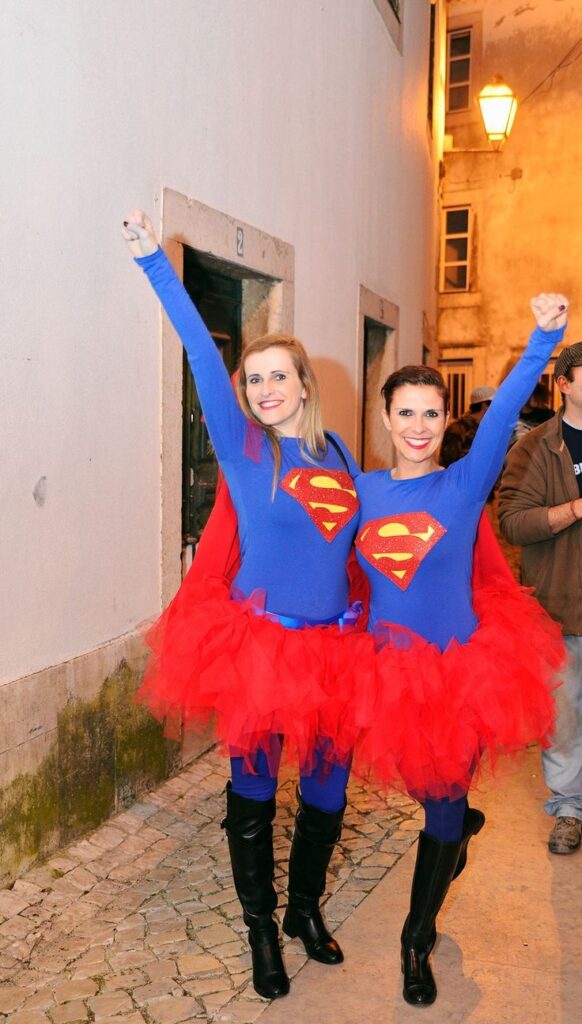 women-dressing-as-superman-for-halloween-teachers-costume-ideas